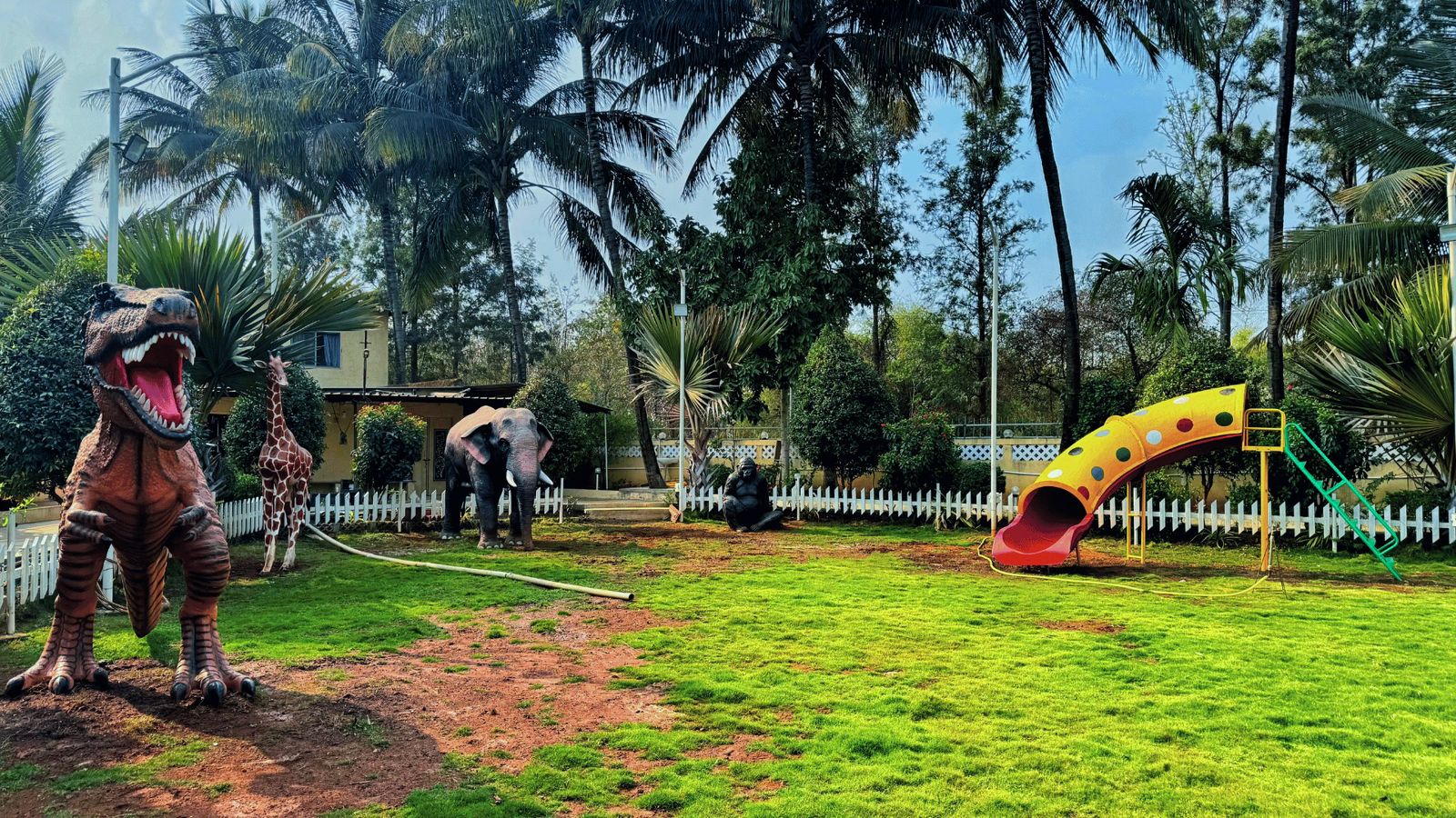 Dinosaur Park – Kids Play Zone